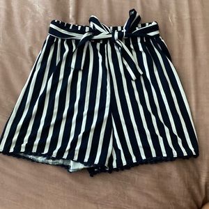 blue and white tied high waisted shorts